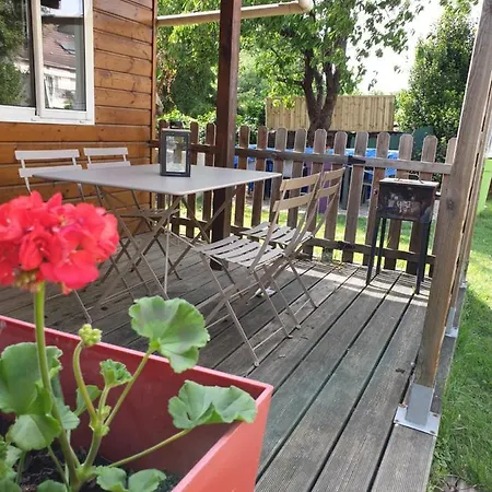 Petit Sejour En Chalet Crecy-la-Chapelle Exterior foto
